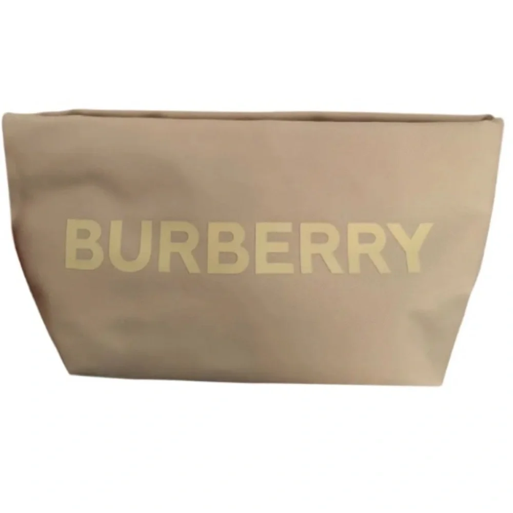Burberry Pouch Cosmetics Bag / Makeup Organizer Case - GWP